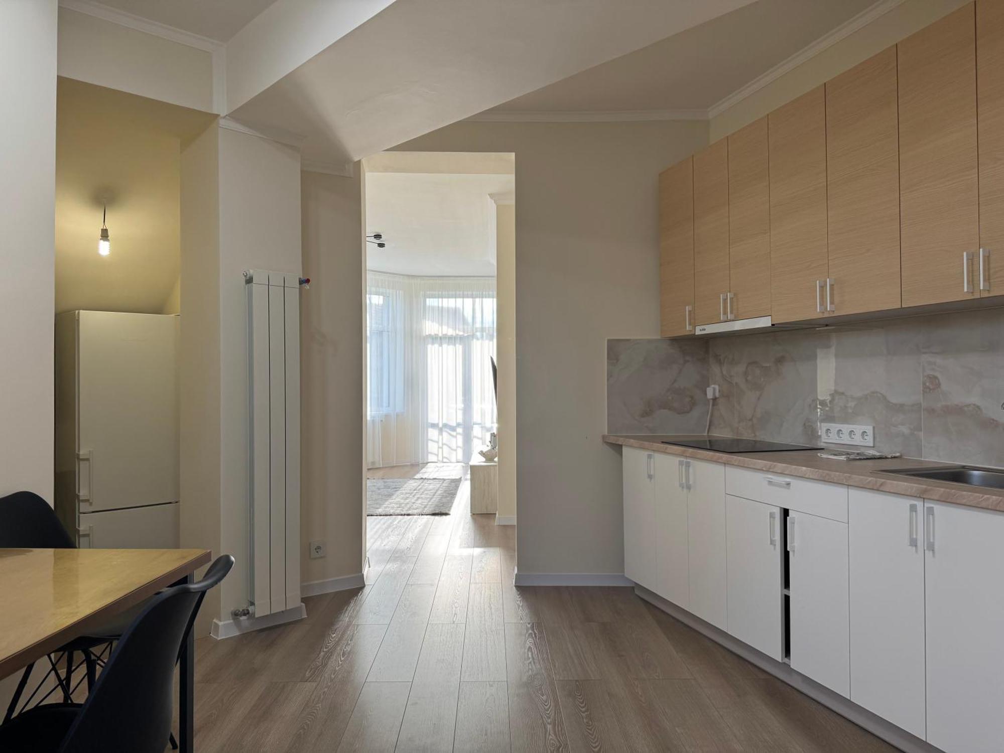 Appartement Авіа à Oujhorod Extérieur photo