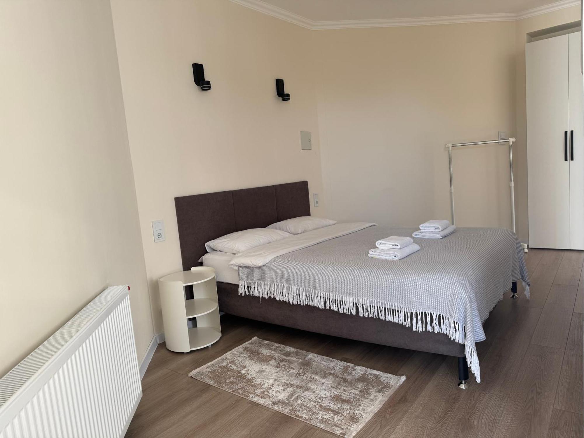 Appartement Авіа à Oujhorod Extérieur photo