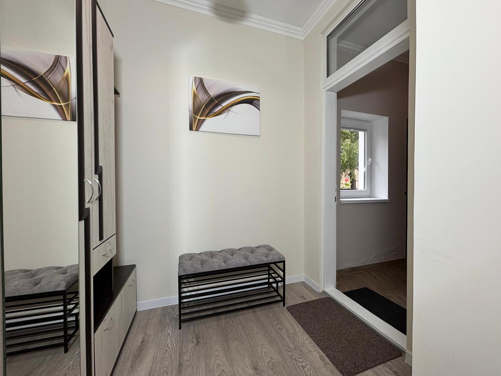 Appartement Авіа à Oujhorod Extérieur photo