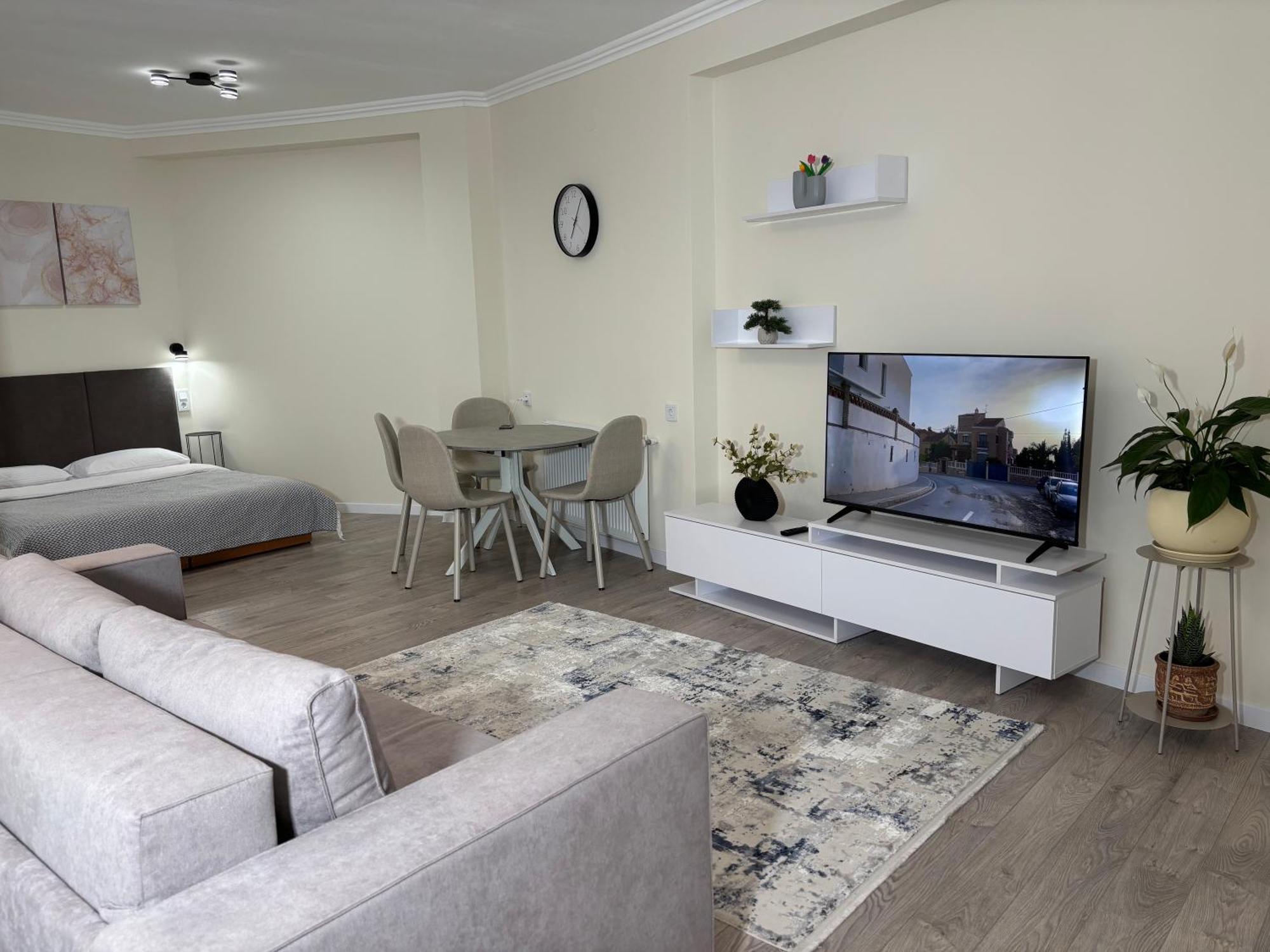 Appartement Авіа à Oujhorod Extérieur photo