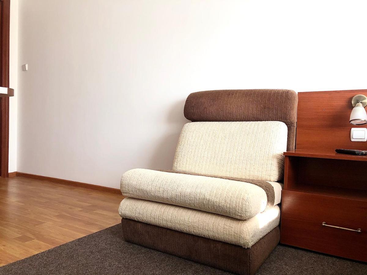 Appartement Авіа à Oujhorod Extérieur photo